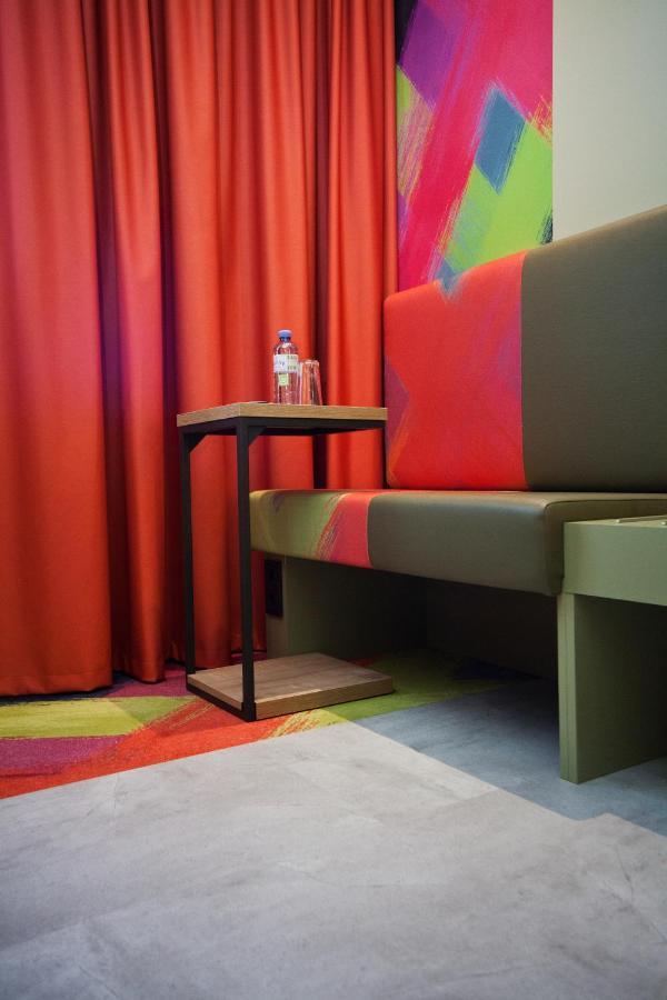 Ibis Styles Parndorf Neusiedler See Ngoại thất bức ảnh