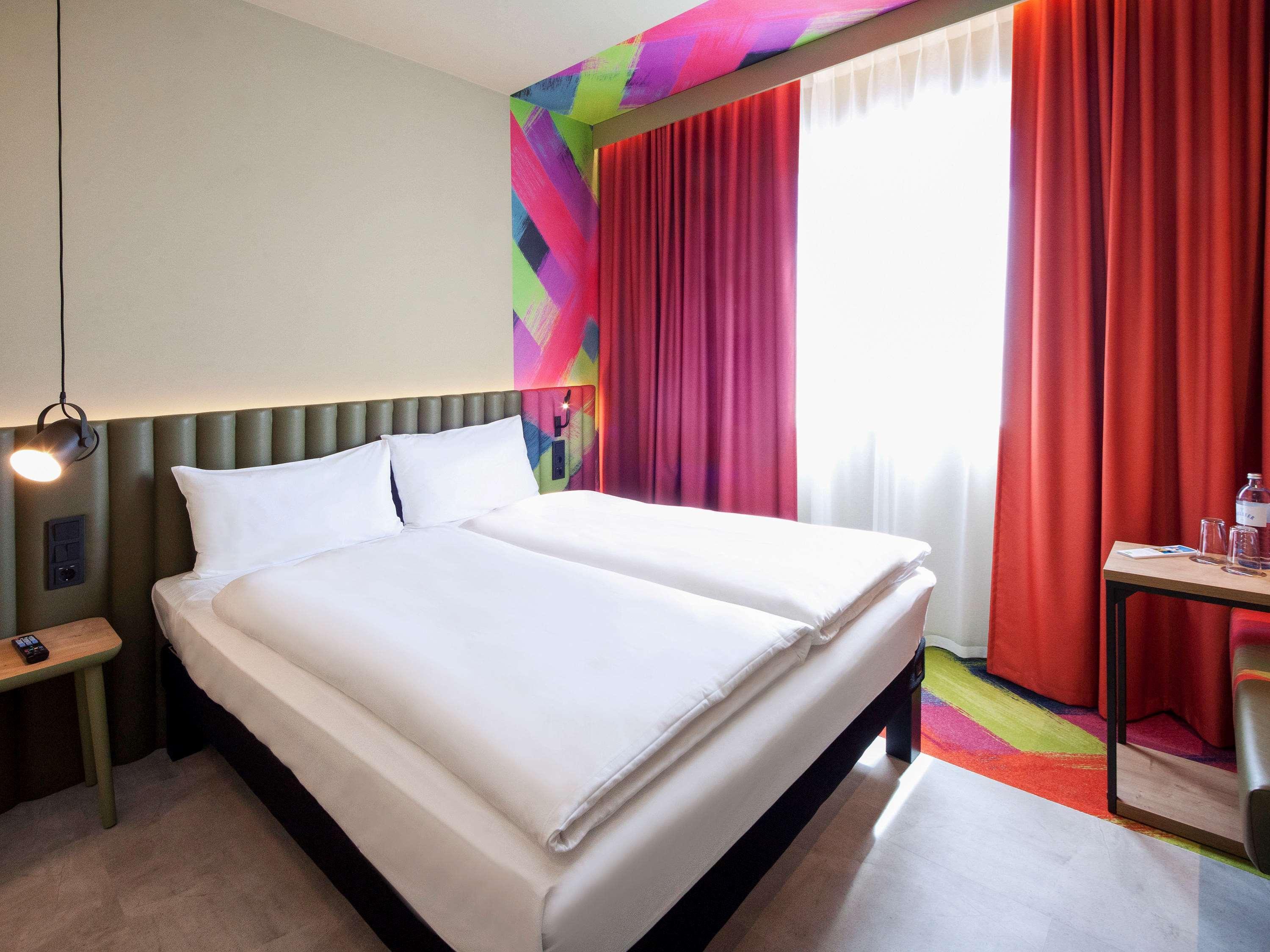 Ibis Styles Parndorf Neusiedler See Ngoại thất bức ảnh