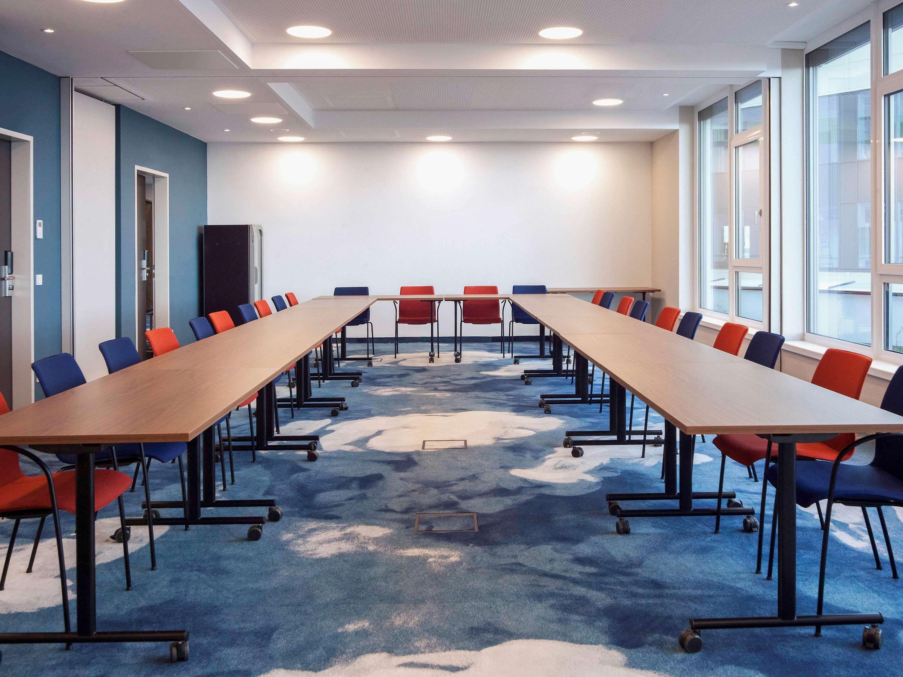 Ibis Styles Parndorf Neusiedler See Ngoại thất bức ảnh